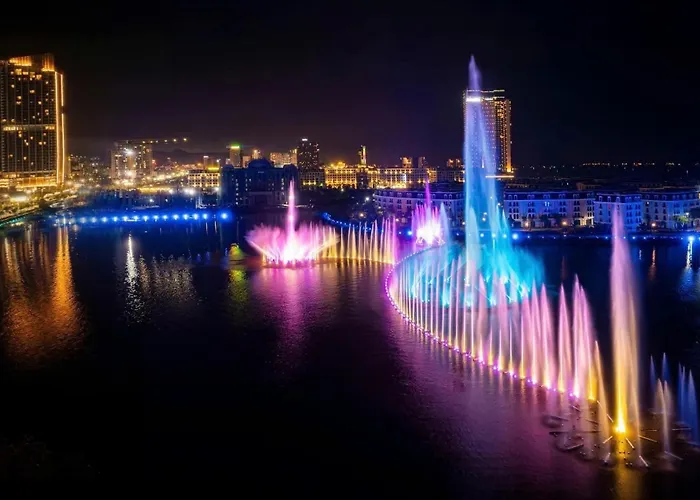 Apartment 23f Icon40 Signature Corner Lo Goc 2pn View Vinh Bay, Ho Nhac Nuoc Halo Bay Show & Marina Hill *