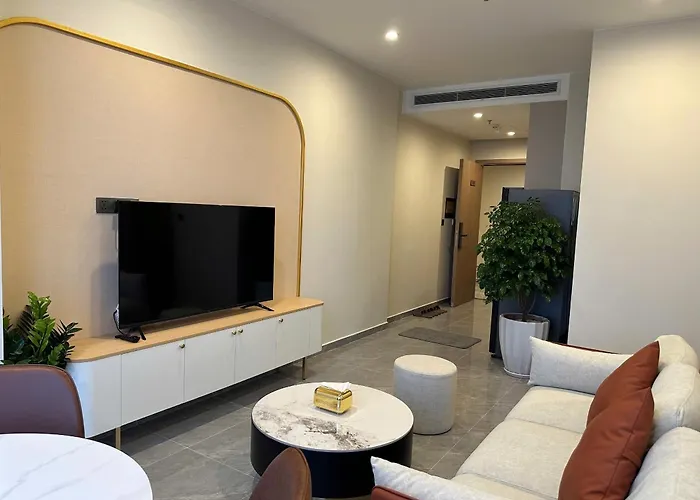 23f Icon40 Signature Corner Lo Goc 2pn View Vinh Bay, Ho Nhac Nuoc Halo Bay Show & Marina Hill Ha Long