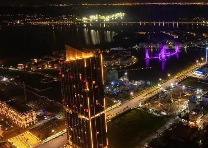 23f Icon40 Signature Corner Lo Goc 2pn View Vinh Bay, Ho Nhac Nuoc Halo Bay Show & Marina Hill Apartment Ha Long