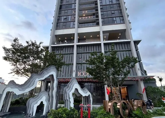 23f Icon40 Signature Corner Lo Goc 2pn View Vinh Bay, Ho Nhac Nuoc Halo Bay Show & Marina Hill Apartment Ha Long
