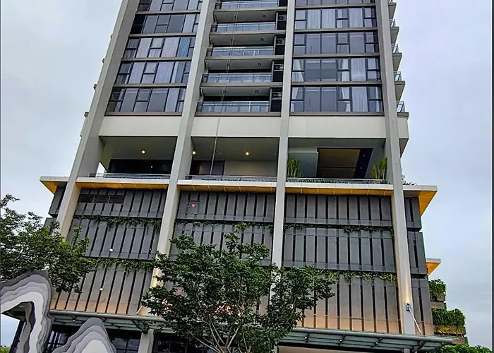 23f Icon40 Signature Corner Lo Goc 2pn View Vinh Bay, Ho Nhac Nuoc Halo Bay Show & Marina Hill Apartment *